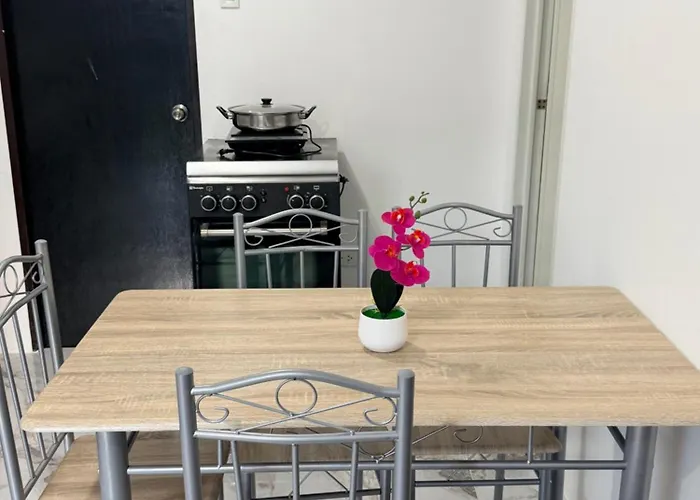 Apartment Stayincarcar *